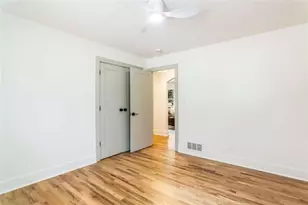 4956 Mountclaire Rd, Stone Mountain, GA 30087 - Photo 35