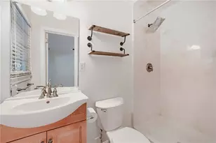 1278 Fairhill Ln, Brookhaven, GA 30319 - Photo 17