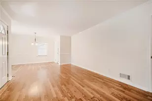 1278 Fairhill Ln, Brookhaven, GA 30319 - Photo 5