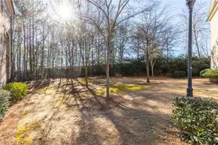 823 Canterbury Overlook, Atlanta, GA 30324 - Photo 59