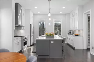 823 Canterbury Overlook, Atlanta, GA 30324 - Photo 17