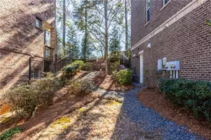 823 Canterbury Overlook, Atlanta, GA 30324 - Photo 57