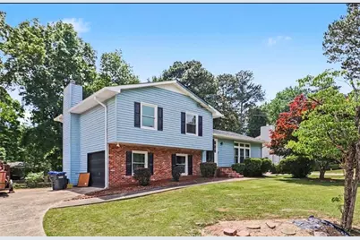 5913 Old Forrest Way, Douglasville, GA 30135 - Photo 3