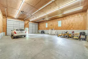 2291 Rabbit Farm Cir, Loganville, GA 30052 - Photo 47
