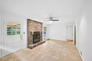 2238 Springwood Dr, Decatur, GA 30033 - Photo 17