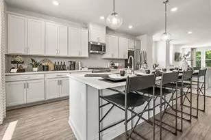 625 Oak Bluff Dr, Cumming, GA 30040 - Photo 11