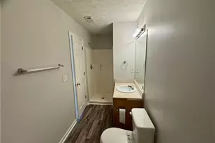 5663 Windfall Ln, Lithonia, GA 30058 - Photo 19