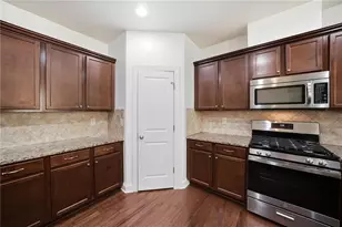 803 Cotton Creek Dr, Canton, GA 30115 - Photo 9