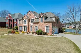 3795 Regal Oaks Dr, Suwanee, GA 30024 - Photo 3