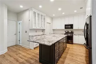 934 Chesterfield Pl NW, Marietta, GA 30064 - Photo 11