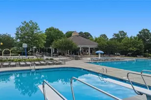 2570 Club Springs Dr, Roswell, GA 30076 - Photo 41