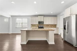 1040 Towne Mill Crossing, Canton, GA 30114 - Photo 11