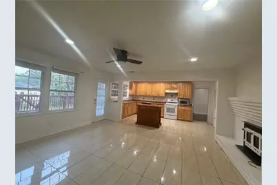 981 Woodward Park Drive, Suwanee, GA 30024 - Photo 3