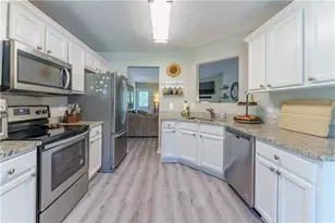 1412 Elliotts Ln, Auburn, GA 30011 - Photo 5