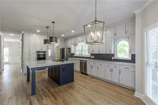 3209 Thompson Mill Rd, Buford, GA 30519 - Photo 15