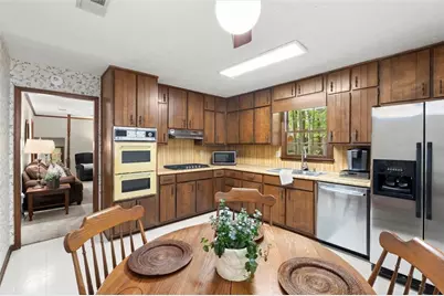 3379 Mountain Hollow Drive, Marietta, GA 30062 - Photo 9