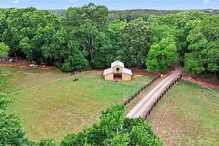 1151 Social Circle Fairplay Rd, Social Circle, GA 30025 - Photo 3
