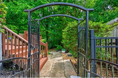 2940 Northcliff Drive, Suwanee, GA 30024 - Photo 23