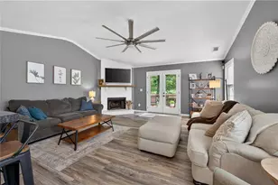2940 Northcliff Dr, Suwanee, GA 30024 - Photo 3