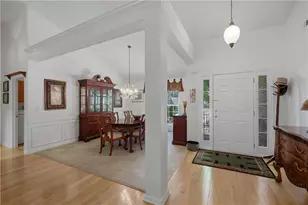 4057 Roslindale Ln, Buford, GA 30519 - Photo 7