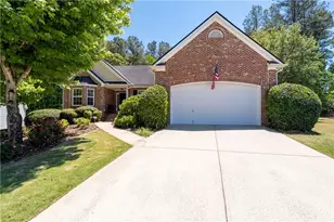 4057 Roslindale Ln, Buford, GA 30519 - Photo 1