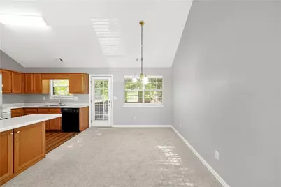 1090 Drawbridge Drive, Riverdale, GA 30296 - Photo 9