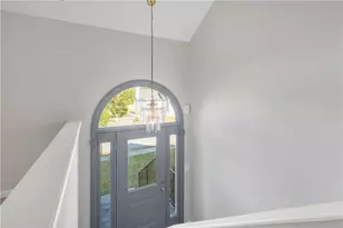 1090 Drawbridge Dr, Riverdale, GA 30296 - Photo 5