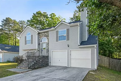 1090 Drawbridge Drive, Riverdale, GA 30296 - Photo 3