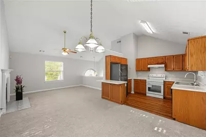 1090 Drawbridge Drive, Riverdale, GA 30296 - Photo 11