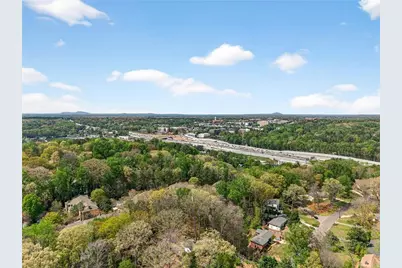 5500 Sherrell Drive, Atlanta, GA 30342 - Photo 51