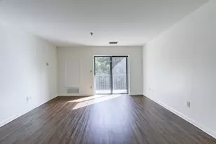 300 Johnson Ferry Rd, Atlanta, GA 30328 - Photo 3