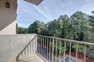 300 Johnson Ferry Rd, Atlanta, GA 30328 - Photo 9