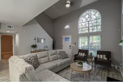 2005 Downs Place, Lithonia, GA 30058 - Photo 9