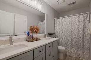 2005 Downs Pl, Lithonia, GA 30058 - Photo 17