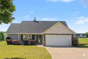 113 Bower Ct, Winder, GA 30680 - Photo 1