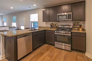 269 Harris Walk, West Point, GA 31833 - Photo 9