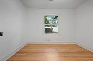 110 Bonnie Ln NE, Sandy Springs, GA 30328 - Photo 19