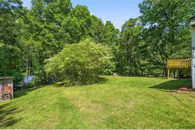 114 Oakcrest Circle, Canton, GA 30115 - Photo 17
