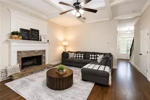 205 Crown Vetch Ln, Johns Creek, GA 30005 - Photo 5