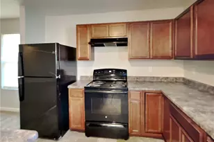 7585 Volion Pkwy, Fairburn, GA 30213 - Photo 5