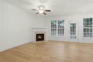 1929 Harrison Park Dr, Atlanta, GA 30341 - Photo 5
