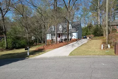 4013 Benell Court SE, Smyrna, GA 30082 - Photo 59