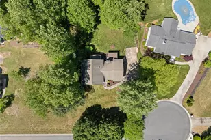 3933 Marguerite Dr NW, Acworth, GA 30101 - Photo 37
