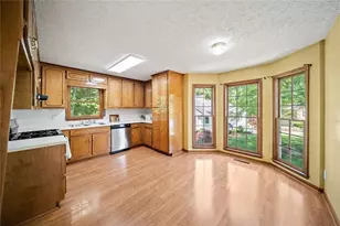 3933 Marguerite Dr NW, Acworth, GA 30101 - Photo 5