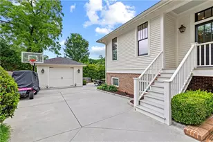1982 Rugby Ave, Atlanta, GA 30337 - Photo 41