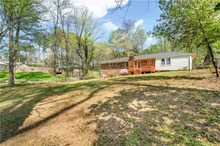 155 King David Dr SW, Lilburn, GA 30047 - Photo 3