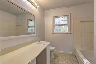 4455 Fairfax Dr, Macon, GA 31206 - Photo 9