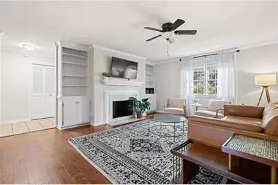 34 Chaumont Square NW, Atlanta, GA 30327 - Photo 5