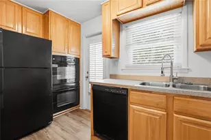 3510 Roswell Rd NW, Atlanta, GA 30305 - Photo 13