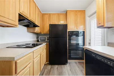3510 Roswell Road NW #L-4, Atlanta, GA 30305 - Photo 11
